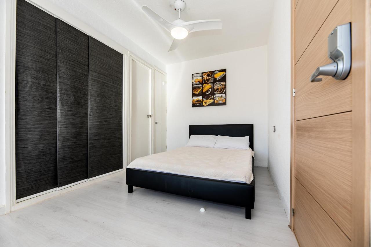 Bright Studio With The Seaview And Swimming Pool Apartment La Manga del Mar Menor Exterior photo